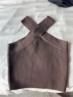 Wilfred brown crossover tank